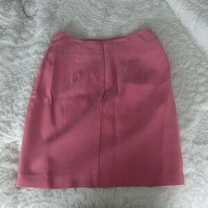 Elegant Pink Women's Skirt